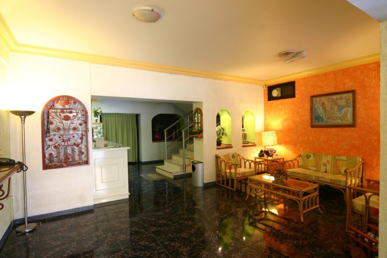 Hotel Plaza Crystal Xalapa Exterior foto